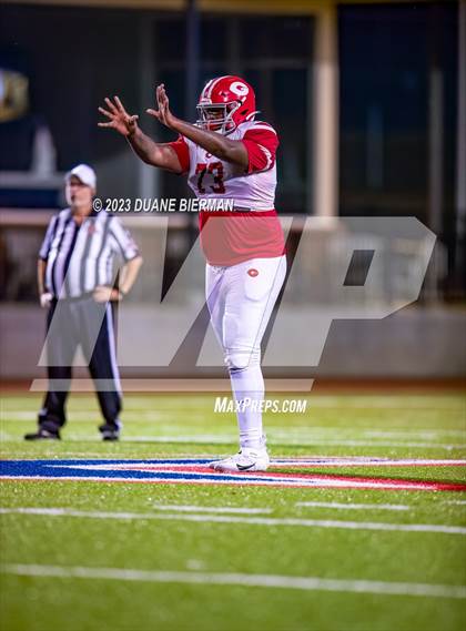Thumbnail 2 in DeSoto Central vs. Germantown photogallery.