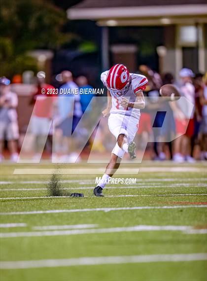 Thumbnail 2 in DeSoto Central vs. Germantown photogallery.