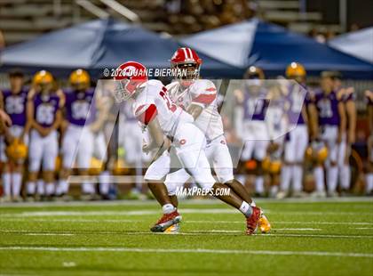 Thumbnail 1 in DeSoto Central vs. Germantown photogallery.