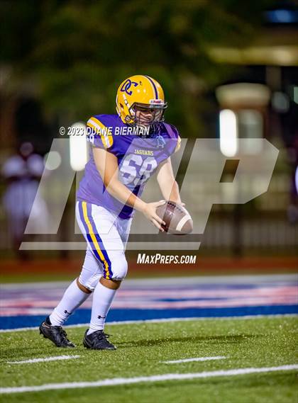 Thumbnail 2 in DeSoto Central vs. Germantown photogallery.