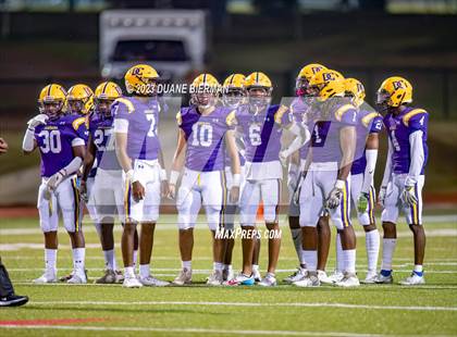 Thumbnail 2 in DeSoto Central vs. Germantown photogallery.