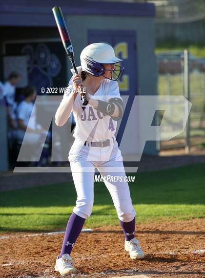 Thumbnail 2 in Hernando @ DeSoto Central photogallery.
