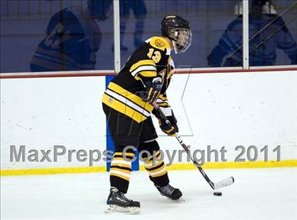 Thumbnail 3 in Oakville vs. SLUH photogallery.