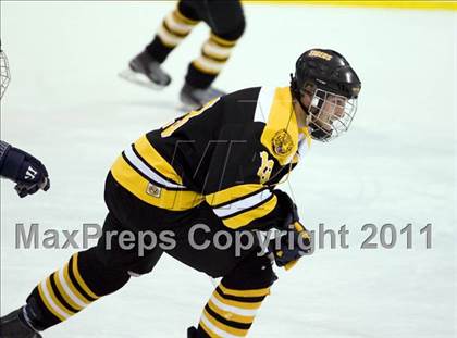 Thumbnail 1 in Oakville vs. SLUH photogallery.