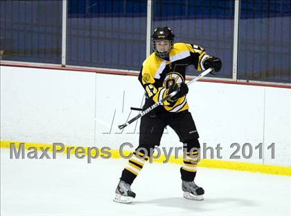 Thumbnail 2 in Oakville vs. SLUH photogallery.