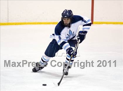 Thumbnail 3 in Oakville vs. SLUH photogallery.
