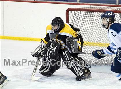 Thumbnail 3 in Oakville vs. SLUH photogallery.
