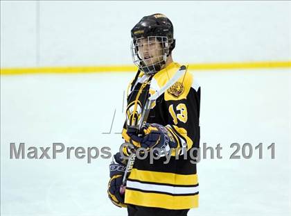 Thumbnail 3 in Oakville vs. SLUH photogallery.