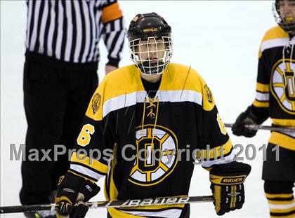 Thumbnail 1 in Oakville vs. SLUH photogallery.
