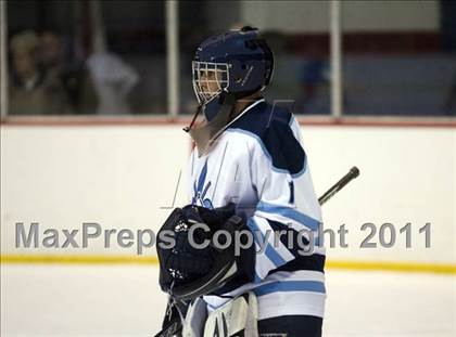 Thumbnail 1 in Oakville vs. SLUH photogallery.