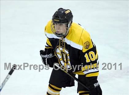 Thumbnail 2 in Oakville vs. SLUH photogallery.
