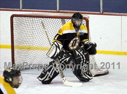 Thumbnail 1 in Oakville vs. SLUH photogallery.