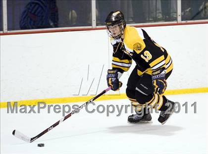 Thumbnail 2 in Oakville vs. SLUH photogallery.