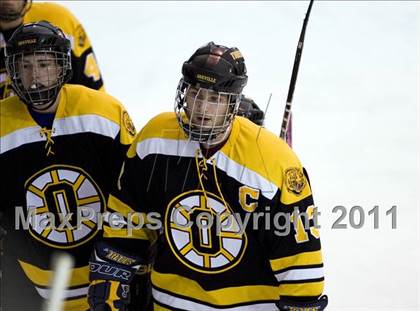 Thumbnail 1 in Oakville vs. SLUH photogallery.