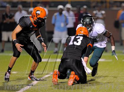 Thumbnail 3 in Cass Tech vs Brother Rice (Prep Kickoff Classic) photogallery.
