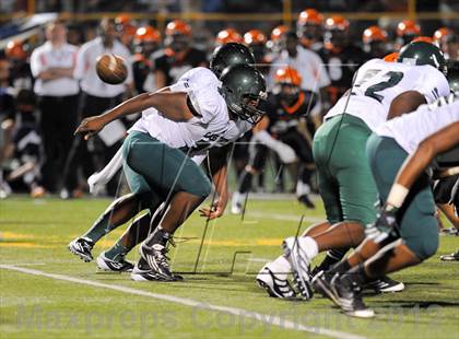 Thumbnail 2 in Cass Tech vs Brother Rice (Prep Kickoff Classic) photogallery.