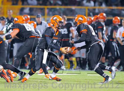 Thumbnail 1 in Cass Tech vs Brother Rice (Prep Kickoff Classic) photogallery.