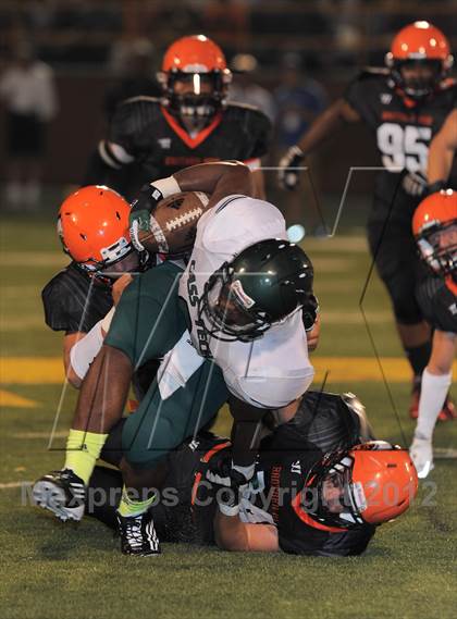 Thumbnail 2 in Cass Tech vs Brother Rice (Prep Kickoff Classic) photogallery.