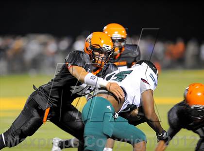 Thumbnail 3 in Cass Tech vs Brother Rice (Prep Kickoff Classic) photogallery.