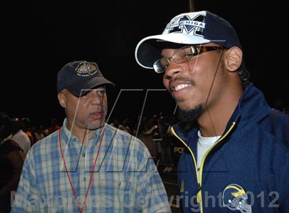 Thumbnail 3 in Cass Tech vs Brother Rice (Prep Kickoff Classic) photogallery.