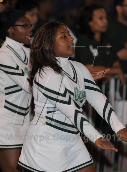 Thumbnail 1 in Cass Tech vs Brother Rice (Prep Kickoff Classic) photogallery.
