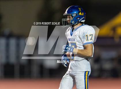 Thumbnail 3 in Lincoln @ Oak Ridge photogallery.