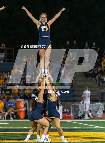 Thumbnail 2 in Lincoln @ Oak Ridge photogallery.