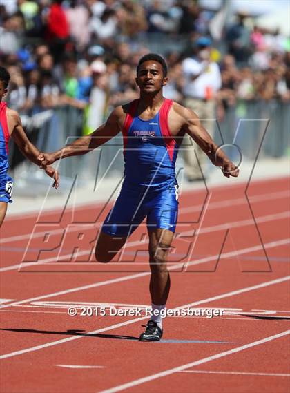 Thumbnail 1 in CHSAA 4A/5A Track and Field Championships (Day 3) photogallery.