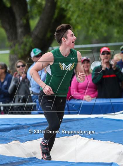 Thumbnail 2 in CHSAA 4A/5A Track and Field Championships (Day 3) photogallery.