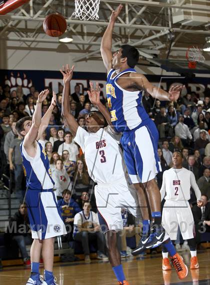 Thumbnail 2 in North Salem vs Briarcliff (Section 1 Class B Quarter Final) photogallery.