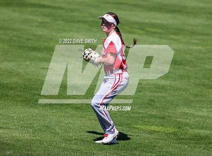 Thumbnail 2 in Davenport West vs Liberty (Varsity Classic) photogallery.