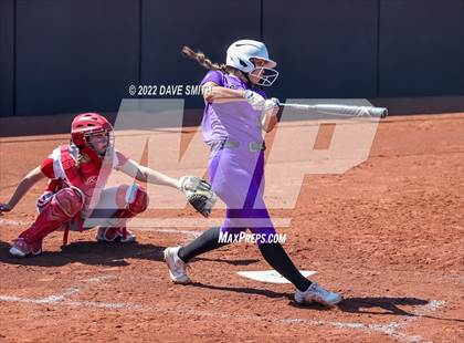 Thumbnail 2 in Davenport West vs Liberty (Varsity Classic) photogallery.