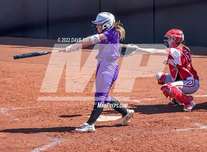 Thumbnail 1 in Davenport West vs Liberty (Varsity Classic) photogallery.