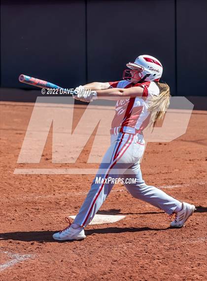 Thumbnail 3 in Davenport West vs Liberty (Varsity Classic) photogallery.