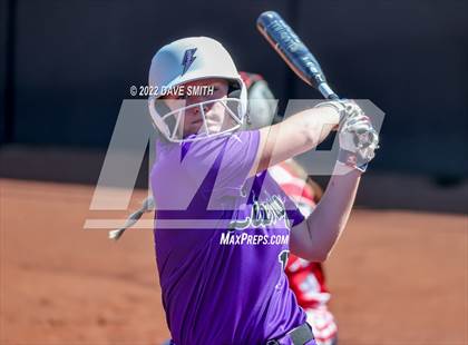 Thumbnail 3 in Davenport West vs Liberty (Varsity Classic) photogallery.