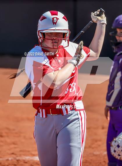 Thumbnail 1 in Davenport West vs Liberty (Varsity Classic) photogallery.