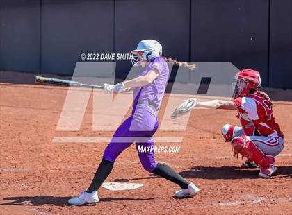 Thumbnail 2 in Davenport West vs Liberty (Varsity Classic) photogallery.