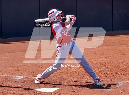 Thumbnail 1 in Davenport West vs Liberty (Varsity Classic) photogallery.