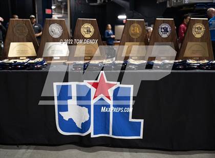 Thumbnail 2 in UIL State Championships - 5A Award Ceremony photogallery.