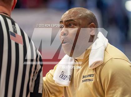 Thumbnail 1 in Baldwin vs Brentwood (NYSPHSAA Class AA Regional) photogallery.