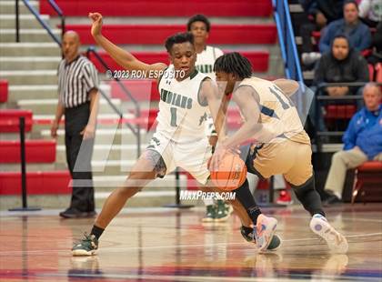 Thumbnail 1 in Baldwin vs Brentwood (NYSPHSAA Class AA Regional) photogallery.