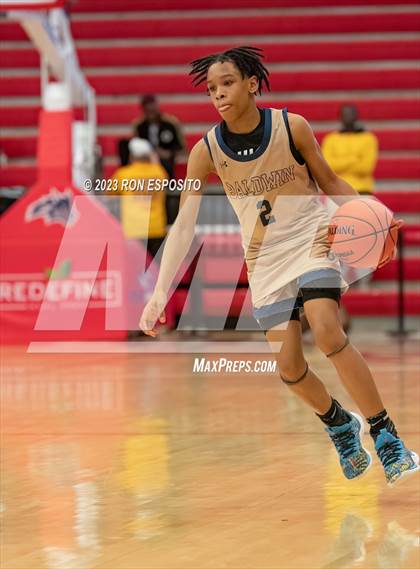 Thumbnail 1 in Baldwin vs Brentwood (NYSPHSAA Class AA Regional) photogallery.
