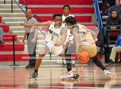 Thumbnail 2 in Baldwin vs Brentwood (NYSPHSAA Class AA Regional) photogallery.