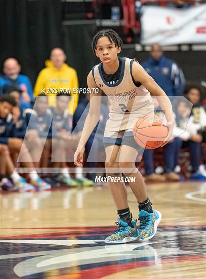 Thumbnail 2 in Baldwin vs Brentwood (NYSPHSAA Class AA Regional) photogallery.