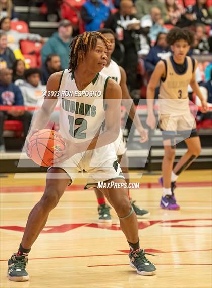 Thumbnail 3 in Baldwin vs Brentwood (NYSPHSAA Class AA Regional) photogallery.