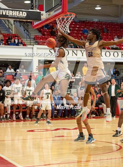 Thumbnail 3 in Baldwin vs Brentwood (NYSPHSAA Class AA Regional) photogallery.