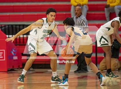 Thumbnail 3 in Baldwin vs Brentwood (NYSPHSAA Class AA Regional) photogallery.