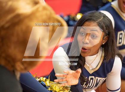 Thumbnail 2 in Baldwin vs Brentwood (NYSPHSAA Class AA Regional) photogallery.