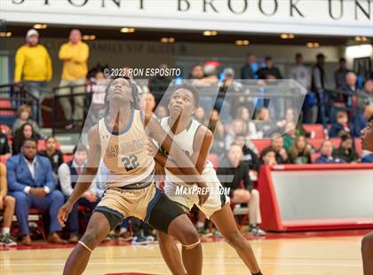 Thumbnail 1 in Baldwin vs Brentwood (NYSPHSAA Class AA Regional) photogallery.