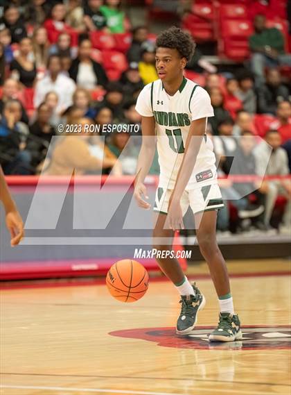 Thumbnail 3 in Baldwin vs Brentwood (NYSPHSAA Class AA Regional) photogallery.